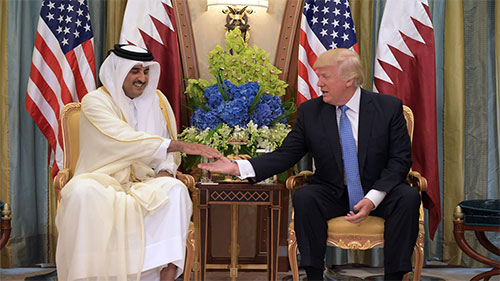 Trump y el emir de Qatar Sheij Tamim Bin Hamad Al Zani Trump se ofrece para mediar en crisis diplomática de Qatar